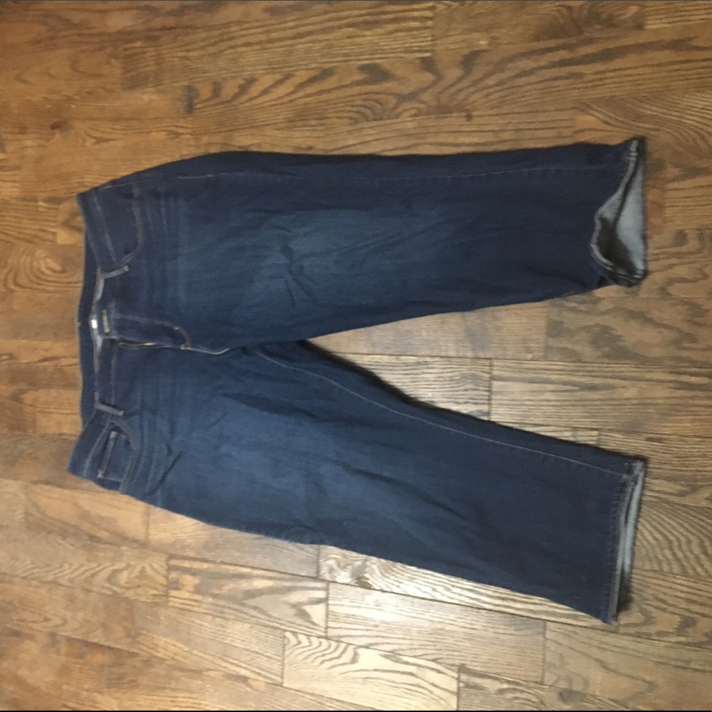 Dark cropped jeans